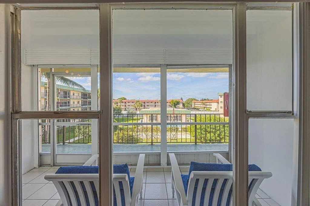 808 SE 7th Street # 305, Deerfield Beach, FL 33441