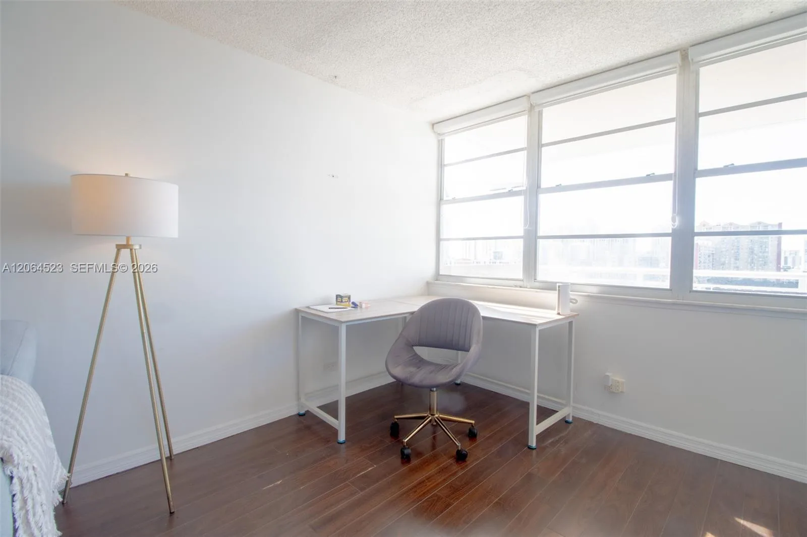 250 174th St # 1201, Sunny Isles Beach, FL 33160 photo 10