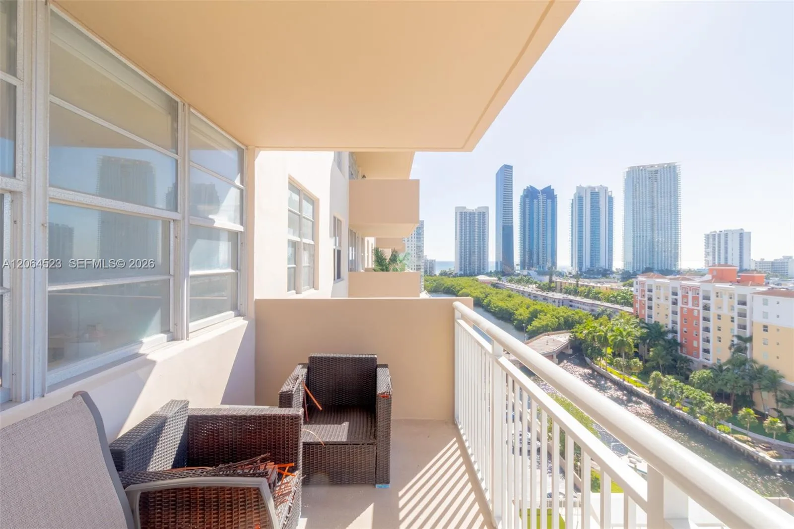 250 174th St # 1201, Sunny Isles Beach, FL 33160 photo 3