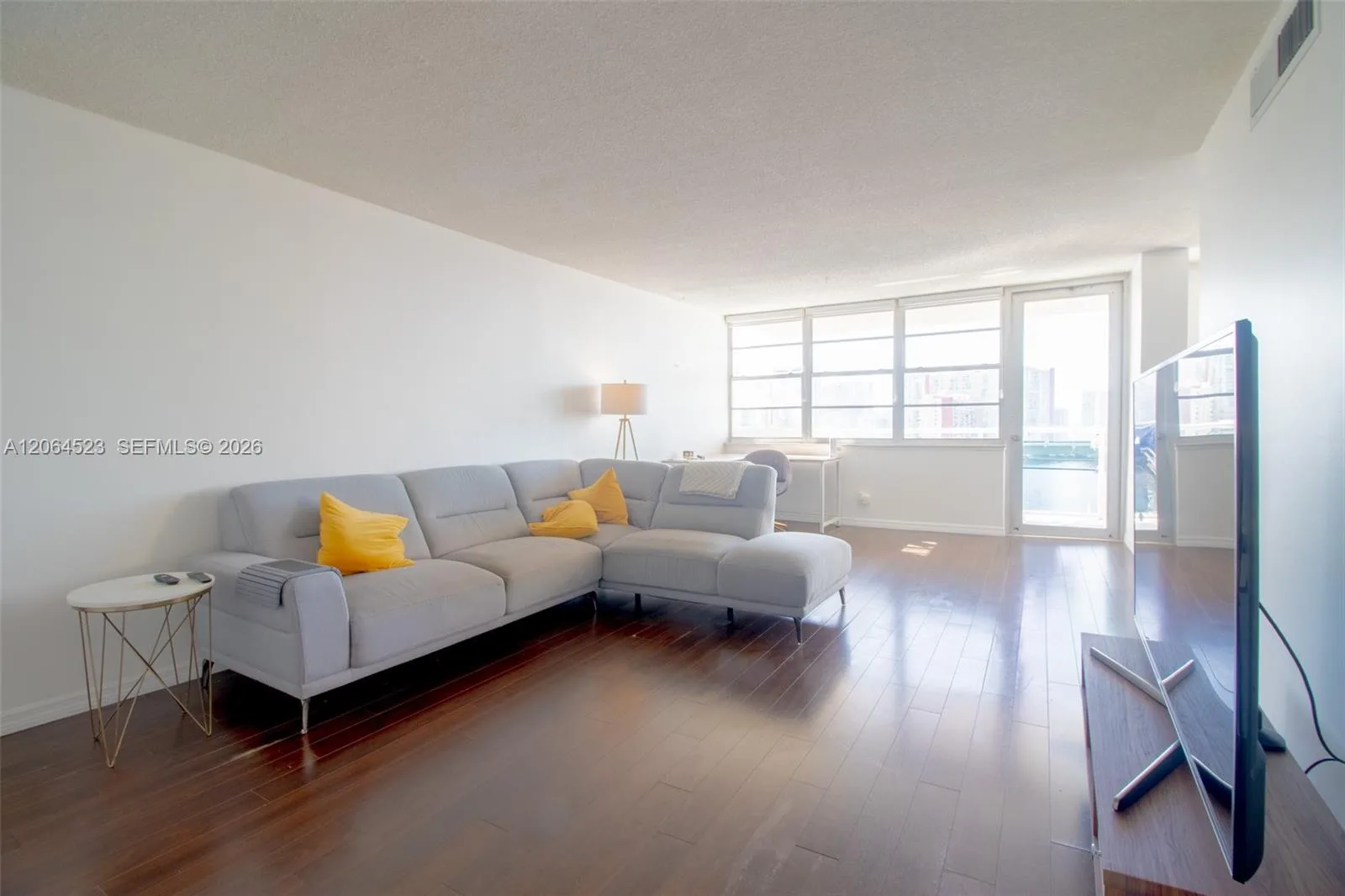 250 174th St # 1201, Sunny Isles Beach, FL 33160 photo 6