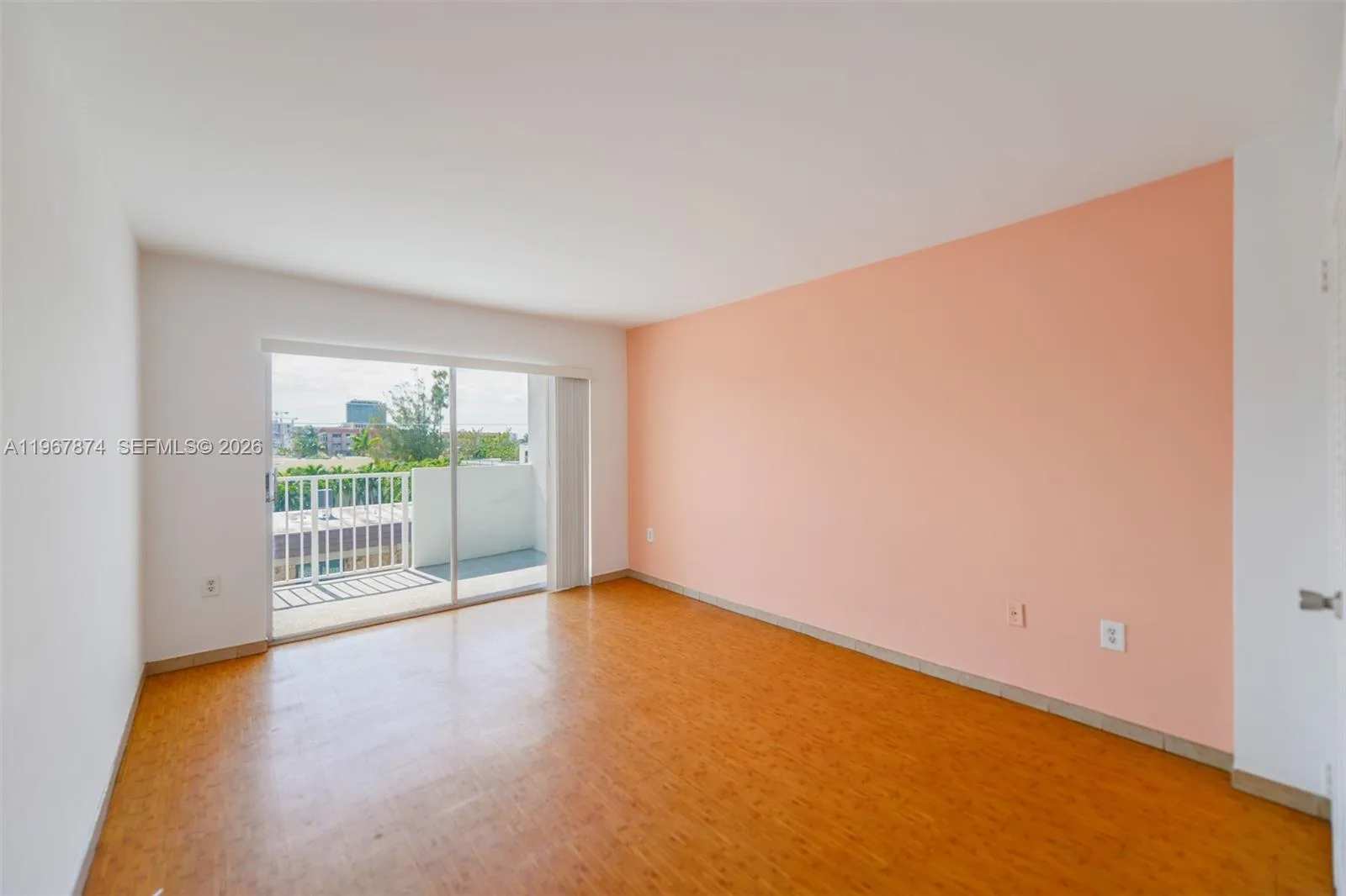 8000 Harding Ave # 4B, Miami Beach, FL 33141 photo 12