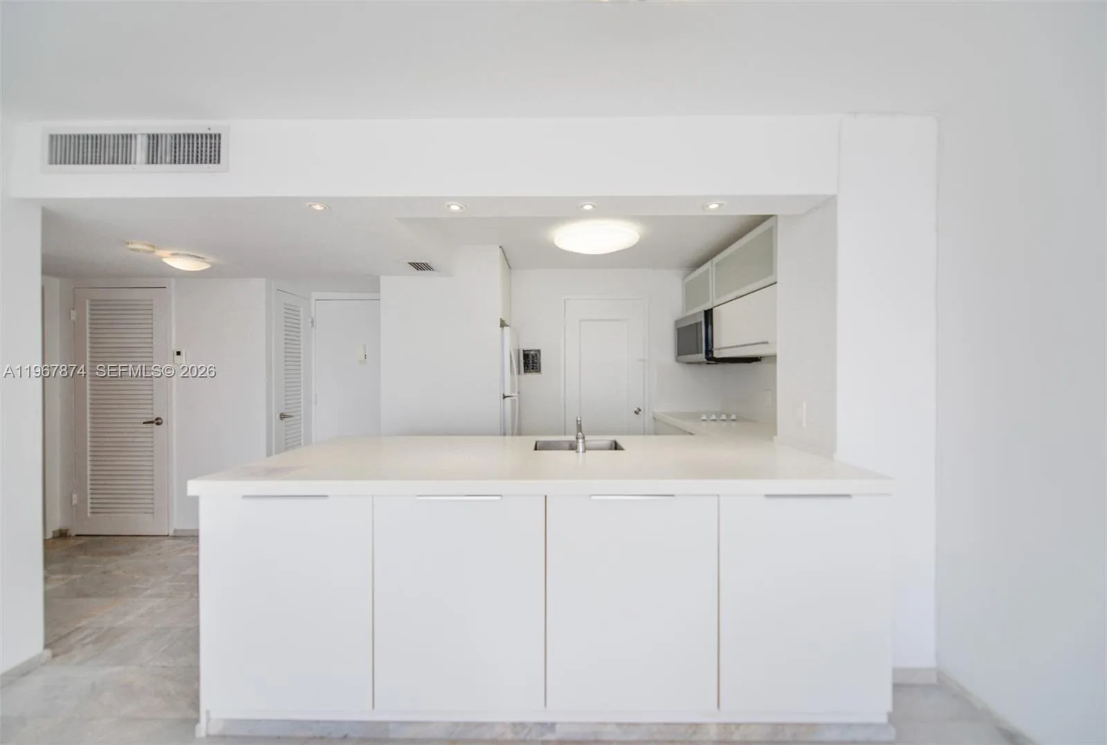 8000 Harding Ave # 4B, Miami Beach, FL 33141 photo 9