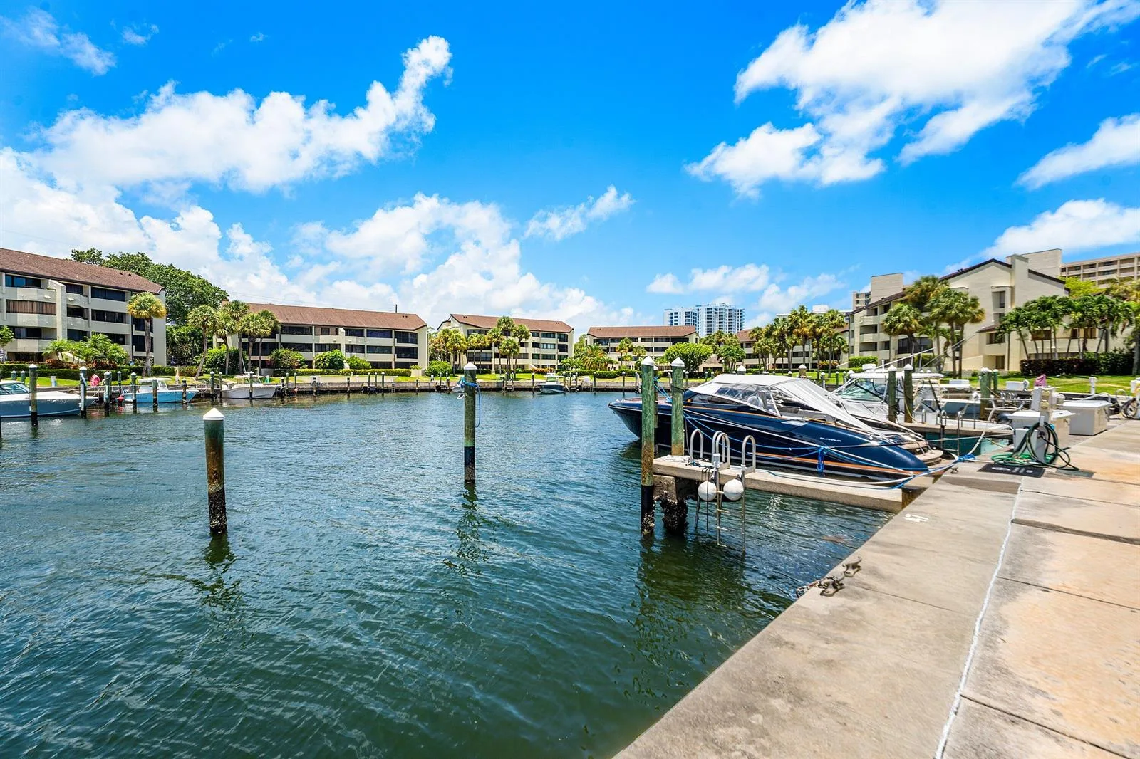 1125 E Marine Way E # J3l, North Palm Beach, FL 33408