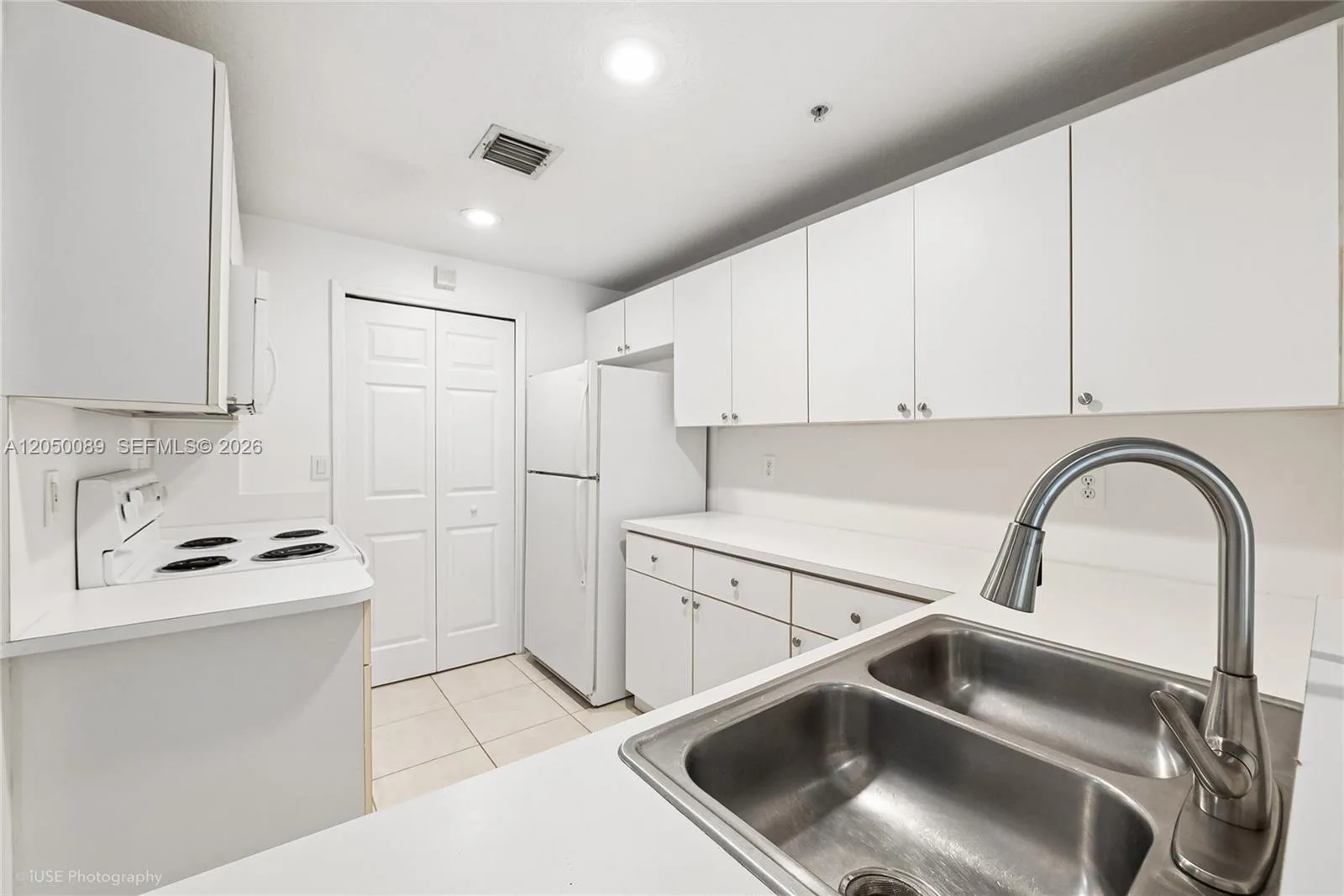 6700 NW 114th Ave # 923, Doral, FL 33178 photo 7