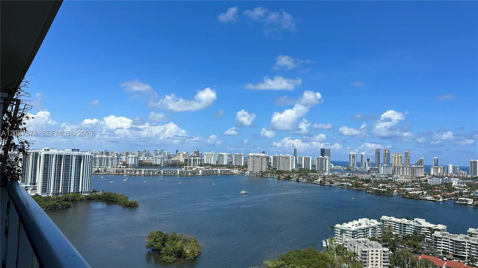 16385 Biscayne Blvd # 3019, North Miami Beach, FL 33160