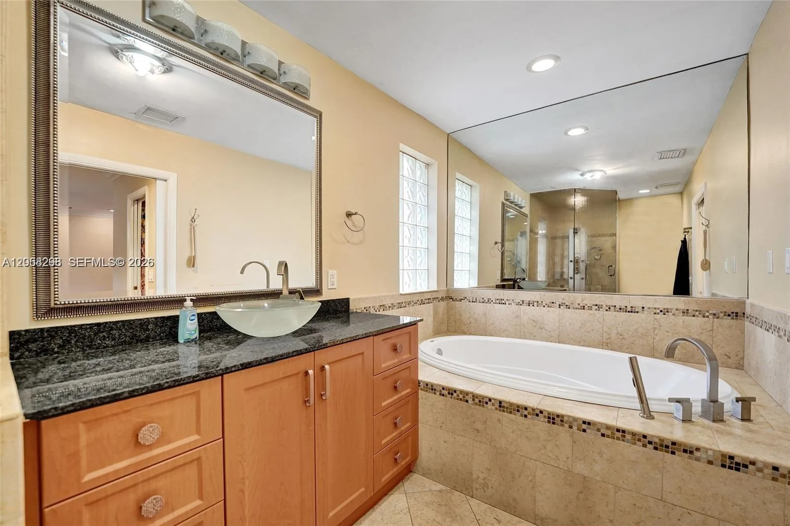 3671 N 47th Ave, Hollywood, FL 33021 photo 11