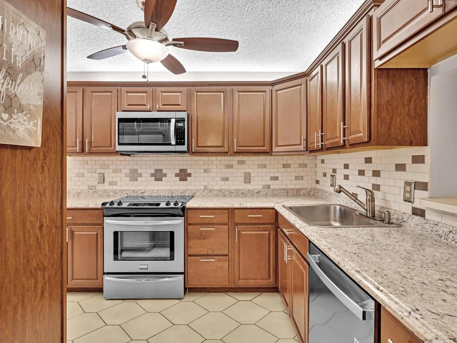 10143 Mangrove Drive # 203, Boynton Beach, FL 33437 photo 4