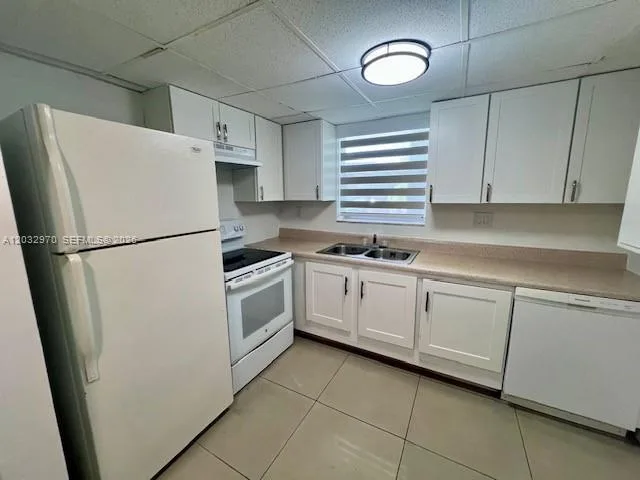 9359 N Fontainebleau Blvd # F109, Miami, FL 33172 photo 5