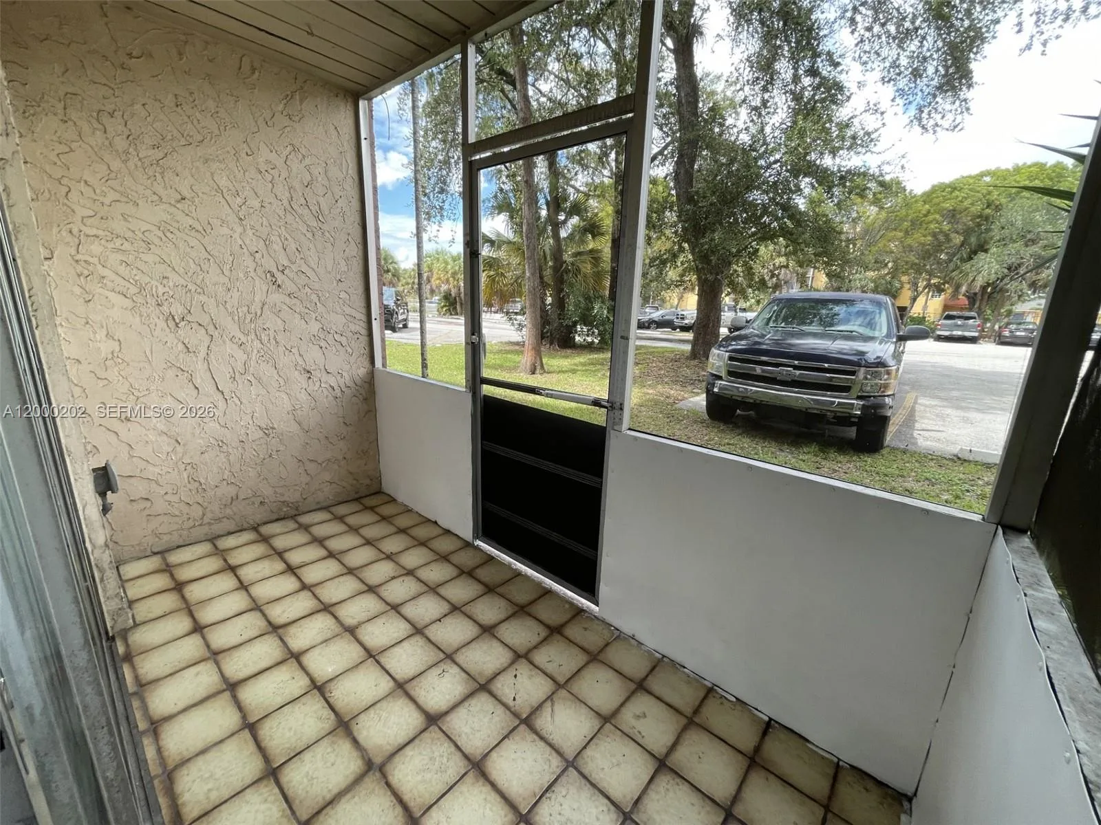 2800 NW 56th Ave # B107, Lauderhill, FL 33313 — zdjęcie 2