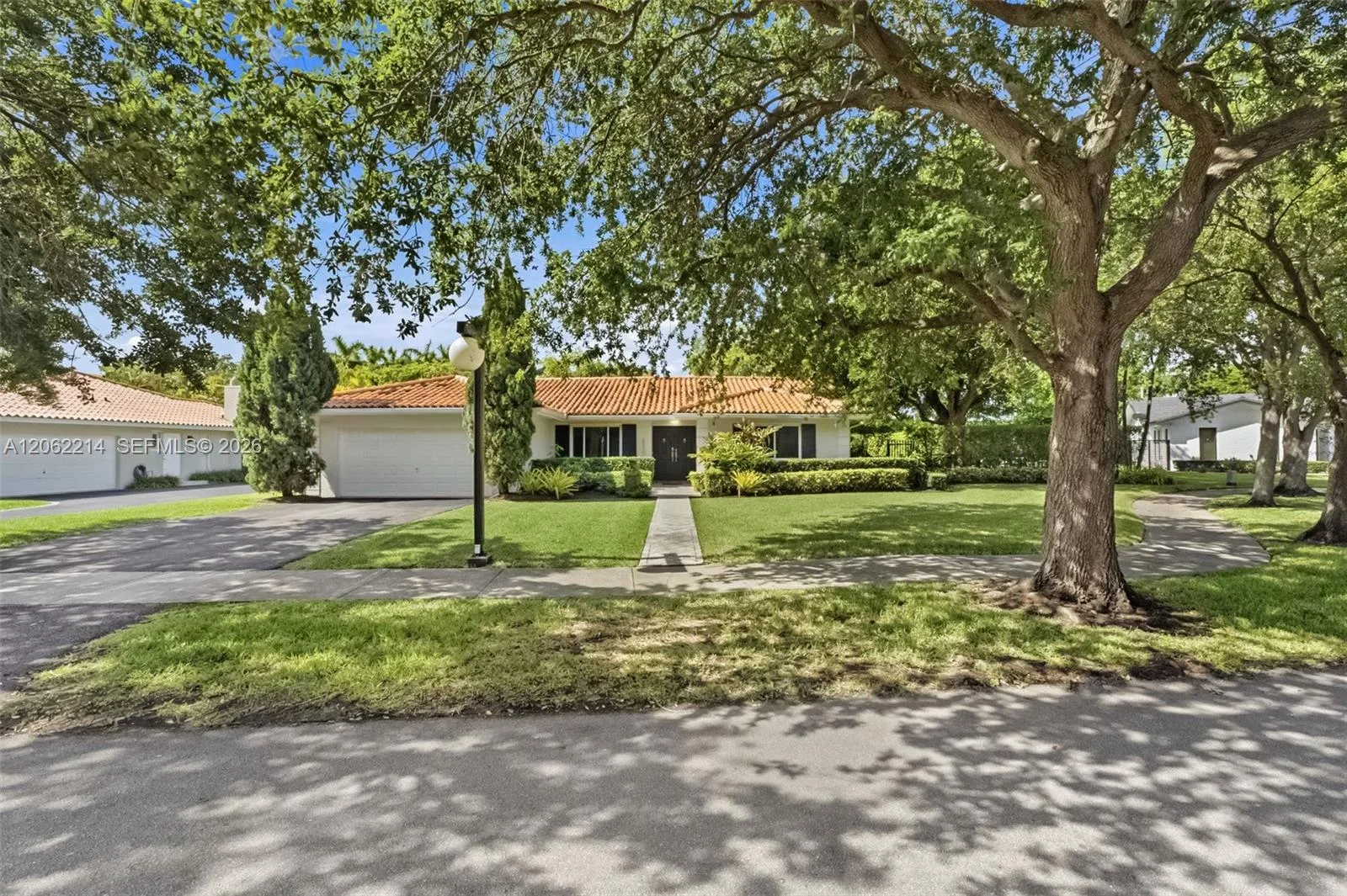 8530 SW 81st Ln, Miami, FL 33143 photo 3