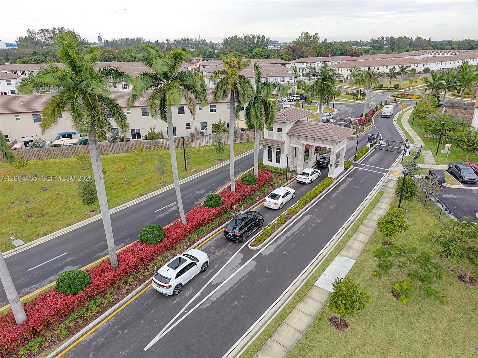 12121 NW 23rd Ct, Miami, FL 33167 photo 2