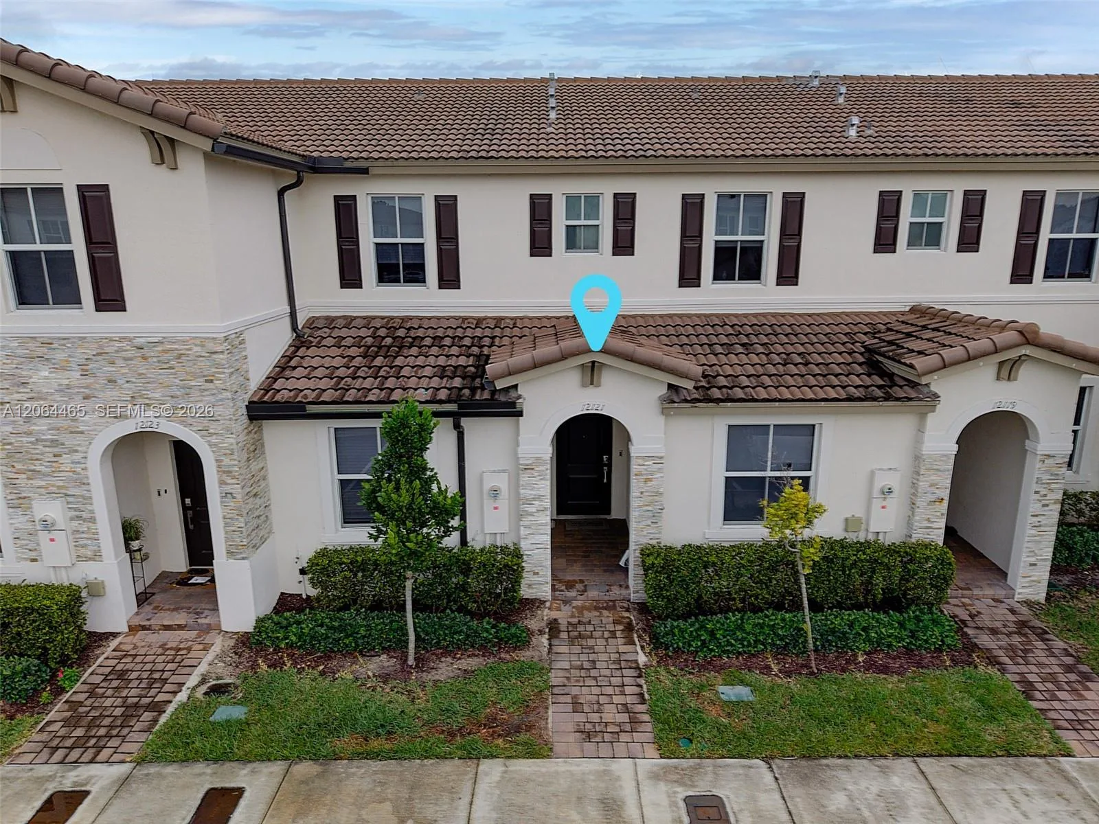 12121 NW 23rd Ct, Miami, FL 33167 photo 5