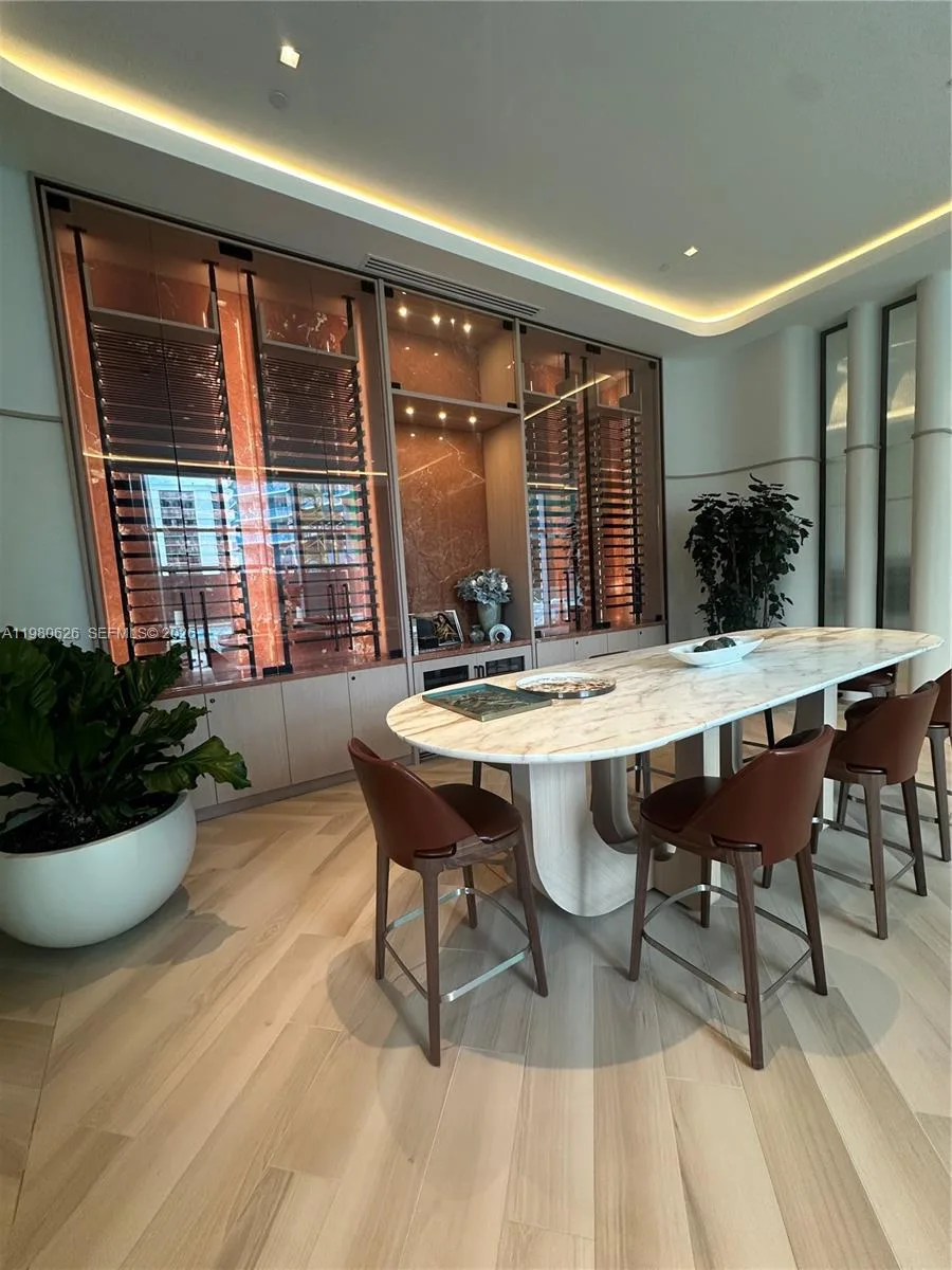 77 SE 5th st # 2506, Miami, FL 33131 photo 11