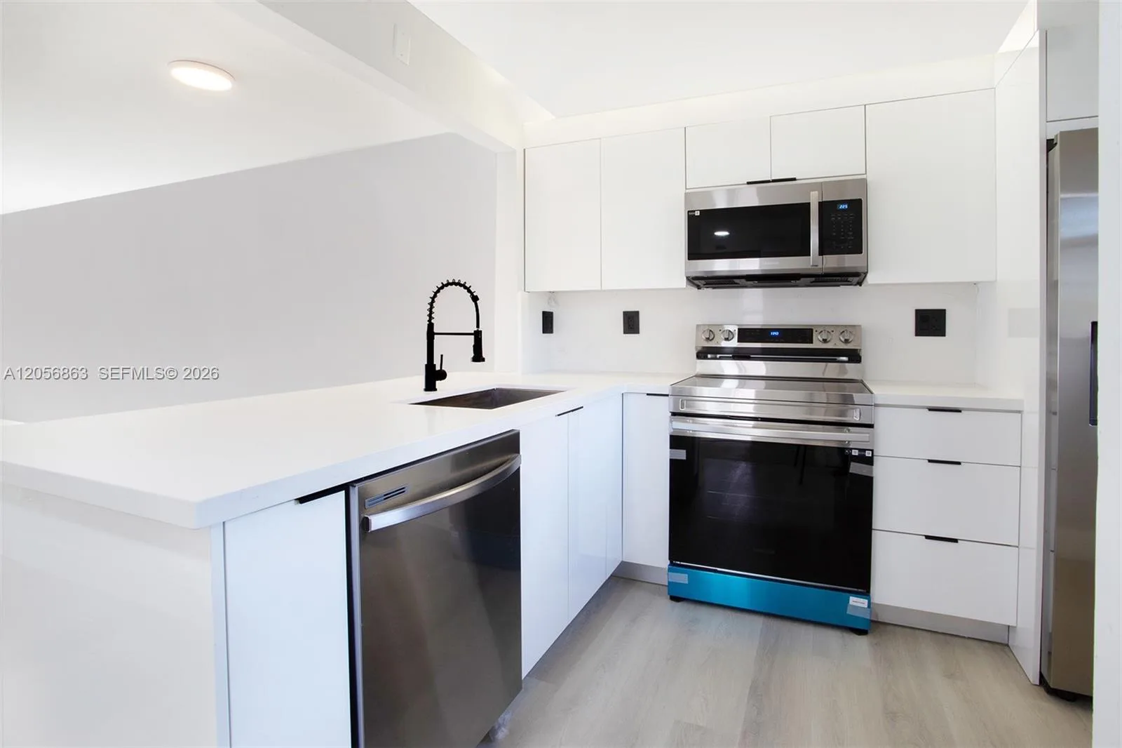 1000 NW 106th Ter # 101, Pembroke Pines, FL 33026 photo 6