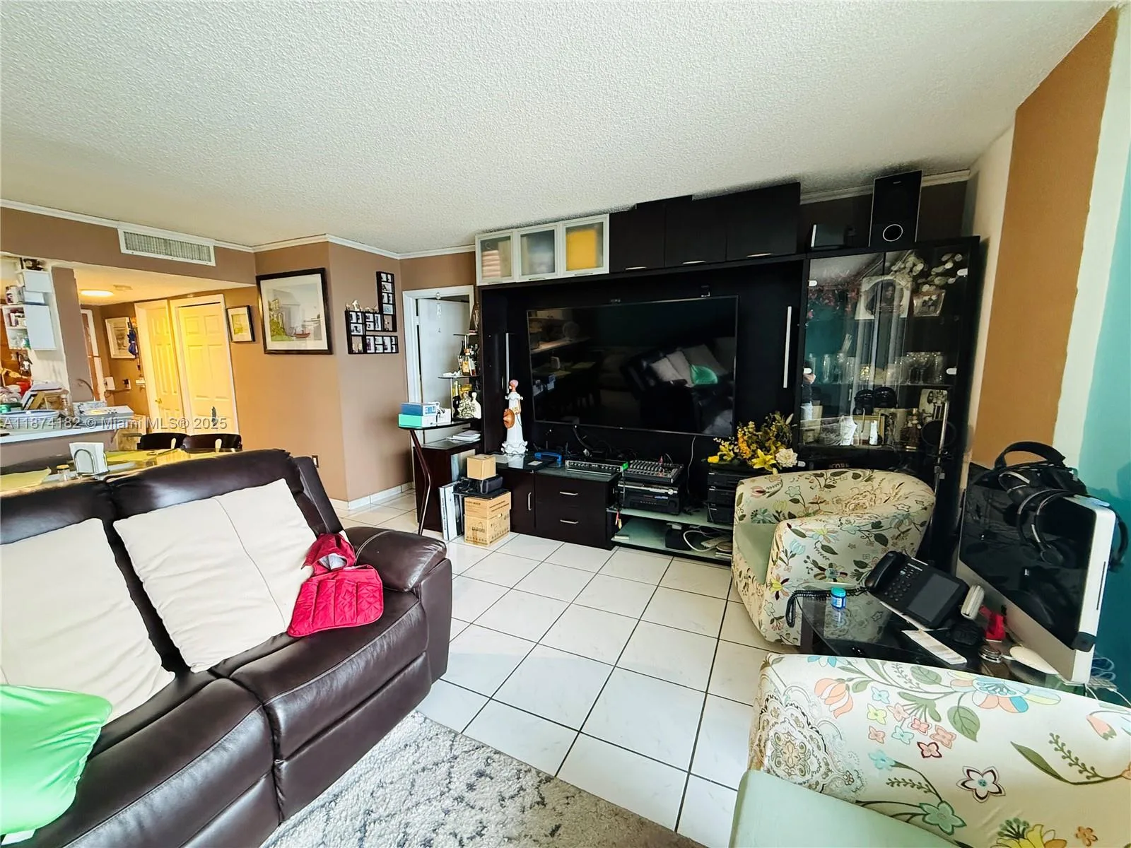 9273 Collins Ave # 510, Surfside, FL 33154 photo 6