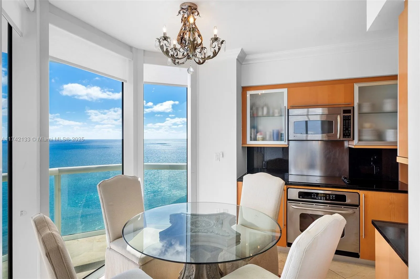 6365 Collins Ave # 3801, Miami Beach, FL 33141 photo 10