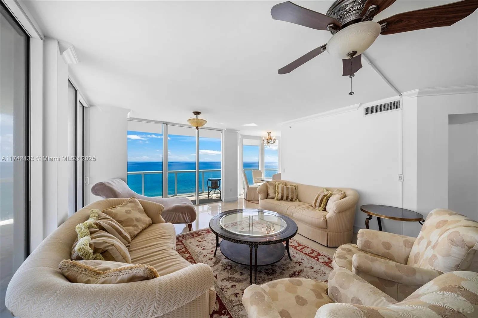 6365 Collins Ave # 3801, Miami Beach, FL 33141 photo 11
