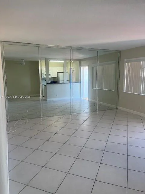 5050 Bayview Dr # 17, Fort Lauderdale, FL 33308 photo 3