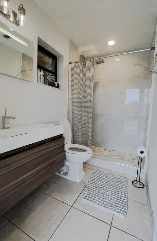 1104 WASHINGTON Street, Hollywood, FL 33019 photo 11