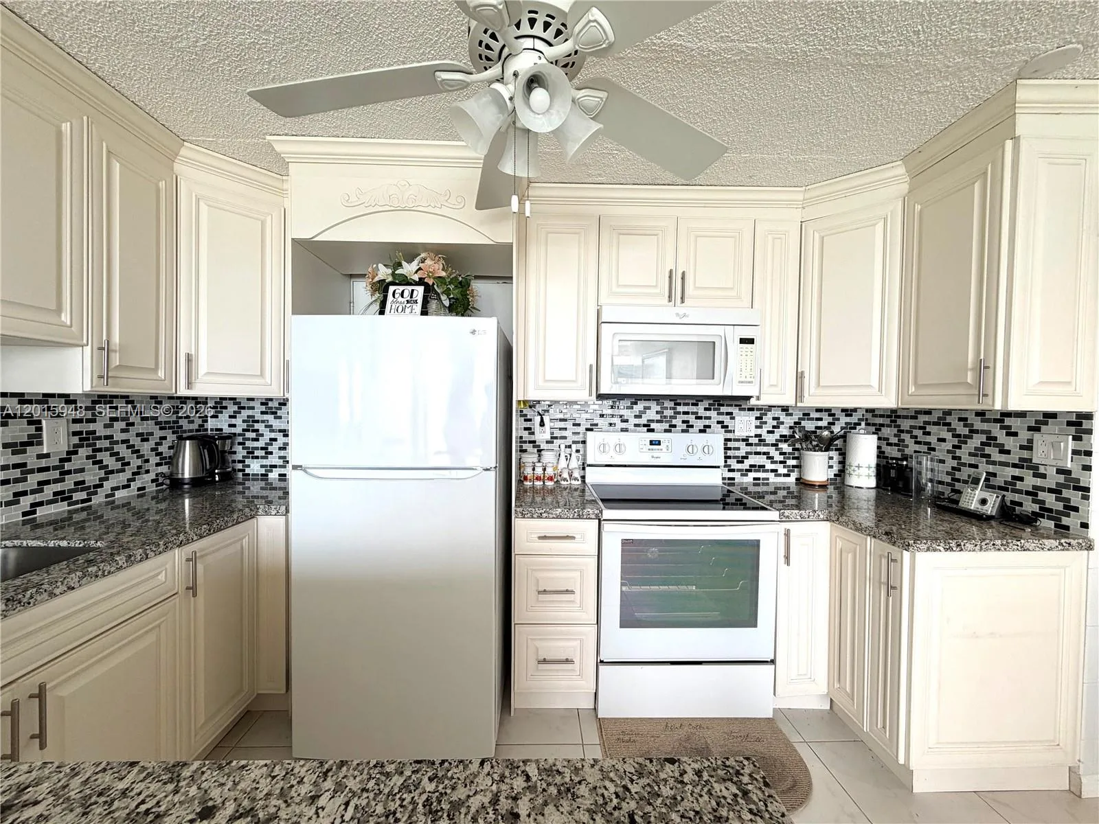 7135 Collins Ave # 1214, Miami Beach, FL 33141 photo 11