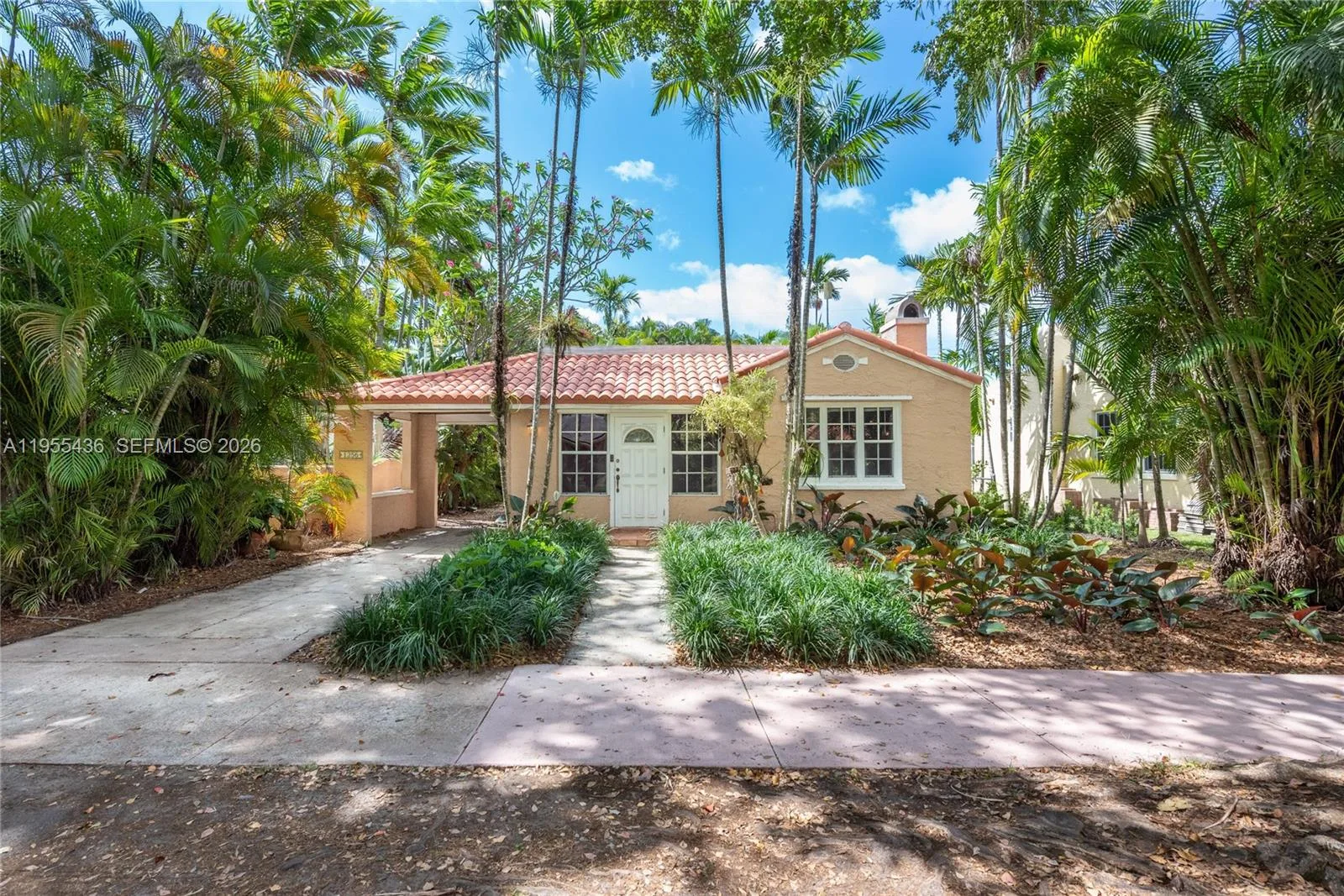 1256 Algeria Ave, Coral Gables, FL 33134