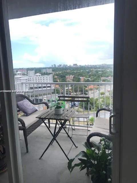 1 Glen Royal Pkwy # 1507, Miami, FL 33125 photo 2