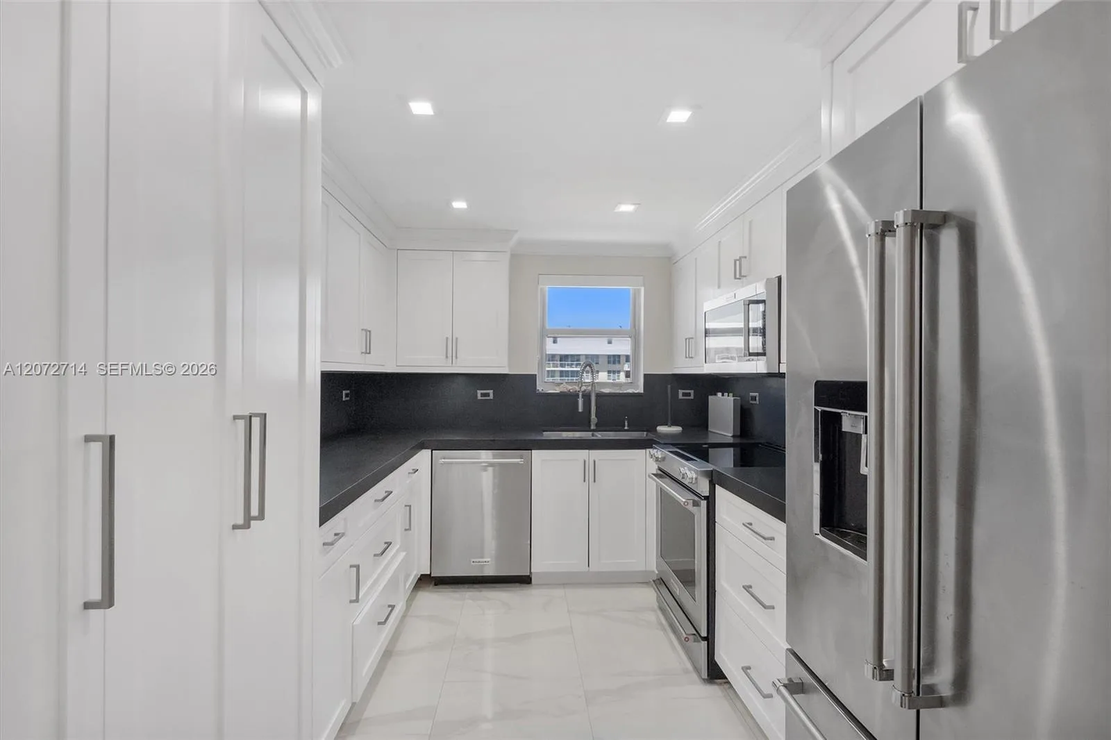 5555 Collins Ave # 16B, Miami Beach, FL 33140 photo 7
