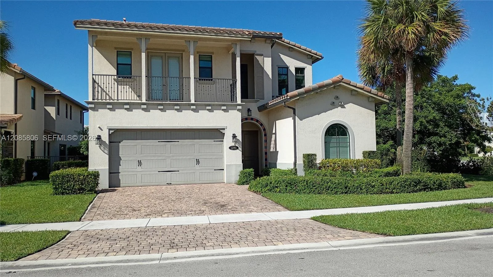 1280 SW 113th Way, Pembroke Pines, FL 33025