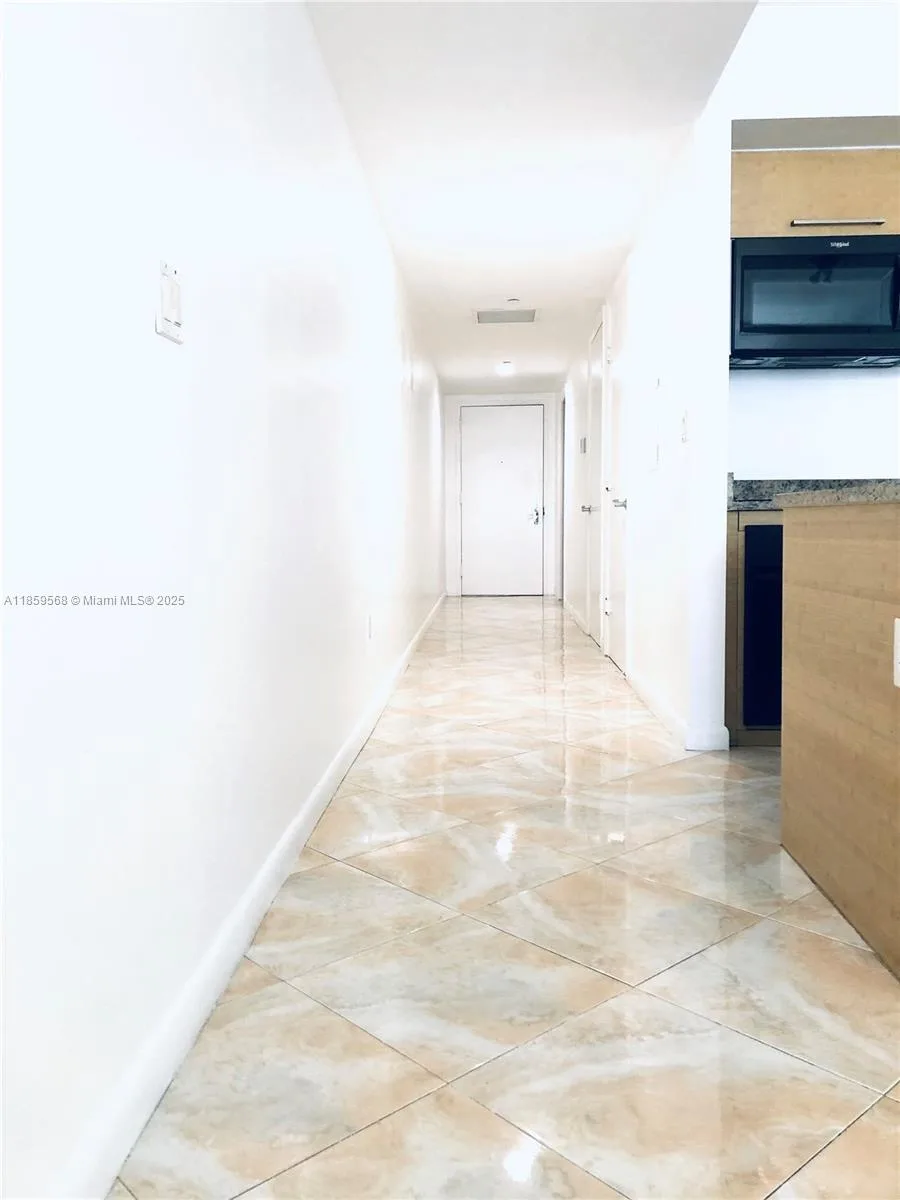 1830 S Ocean Dr # 1809, Hallandale Beach, FL 33009 photo 7