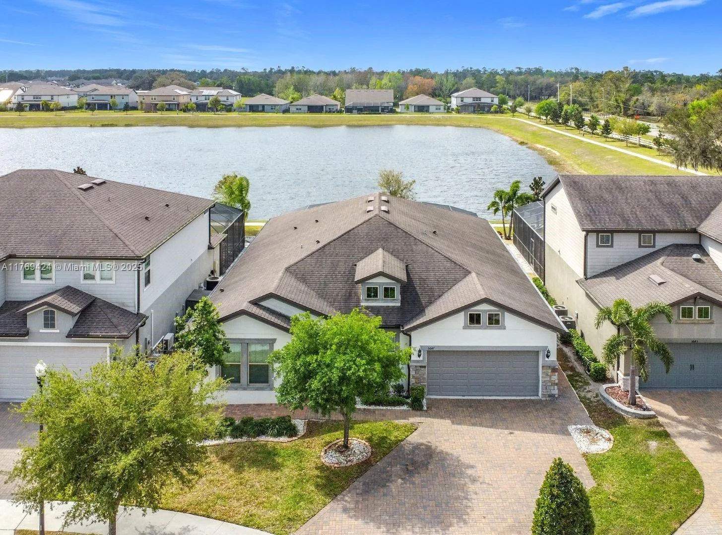 5647 Barletta Drive, Saint Cloud, FL 34771