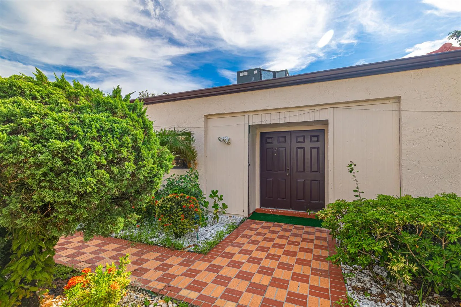 8008 Eastlake Drive, Boca Raton, FL 33433