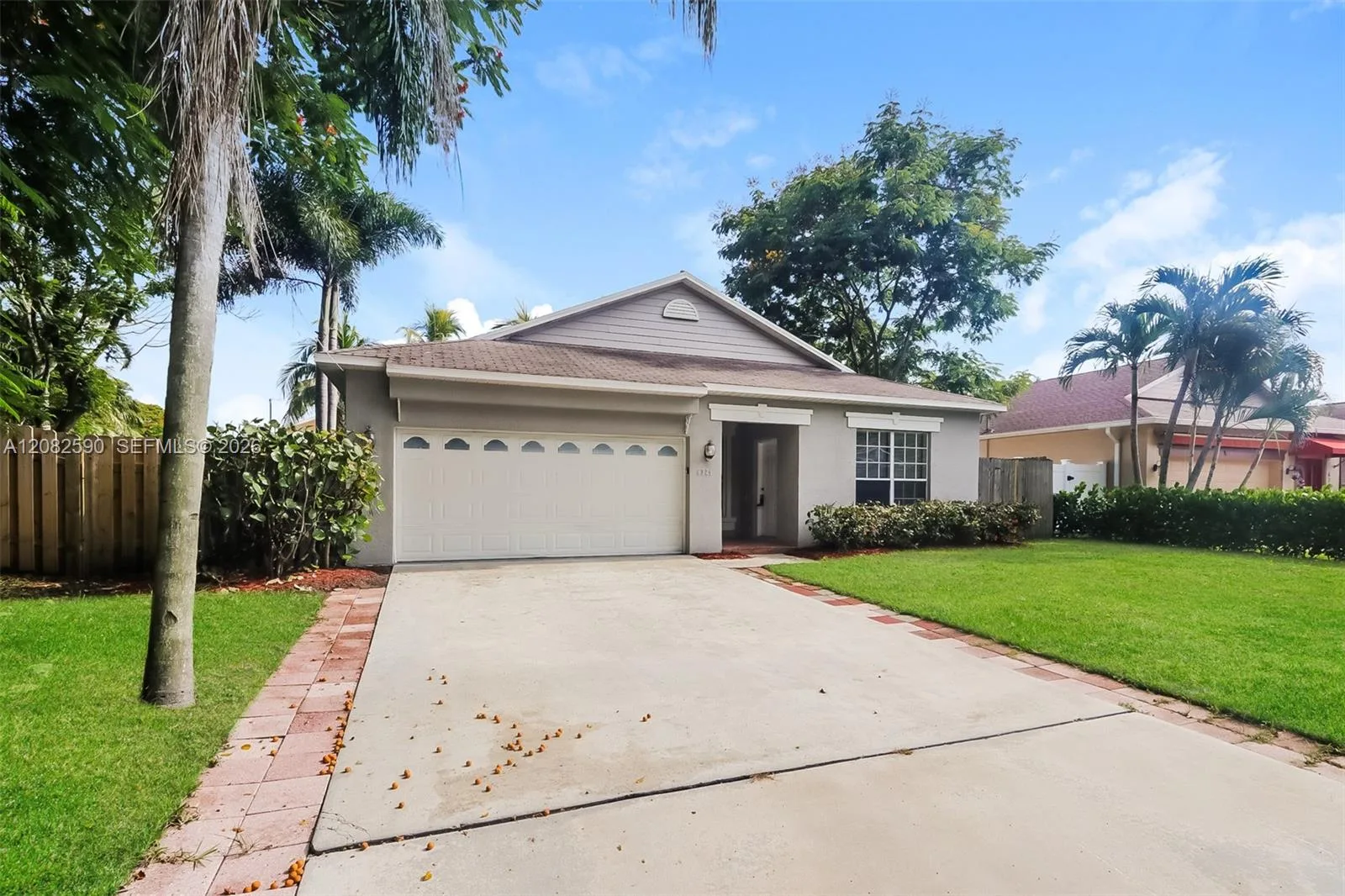 6329 Dimond St, Jupiter, FL 33458
