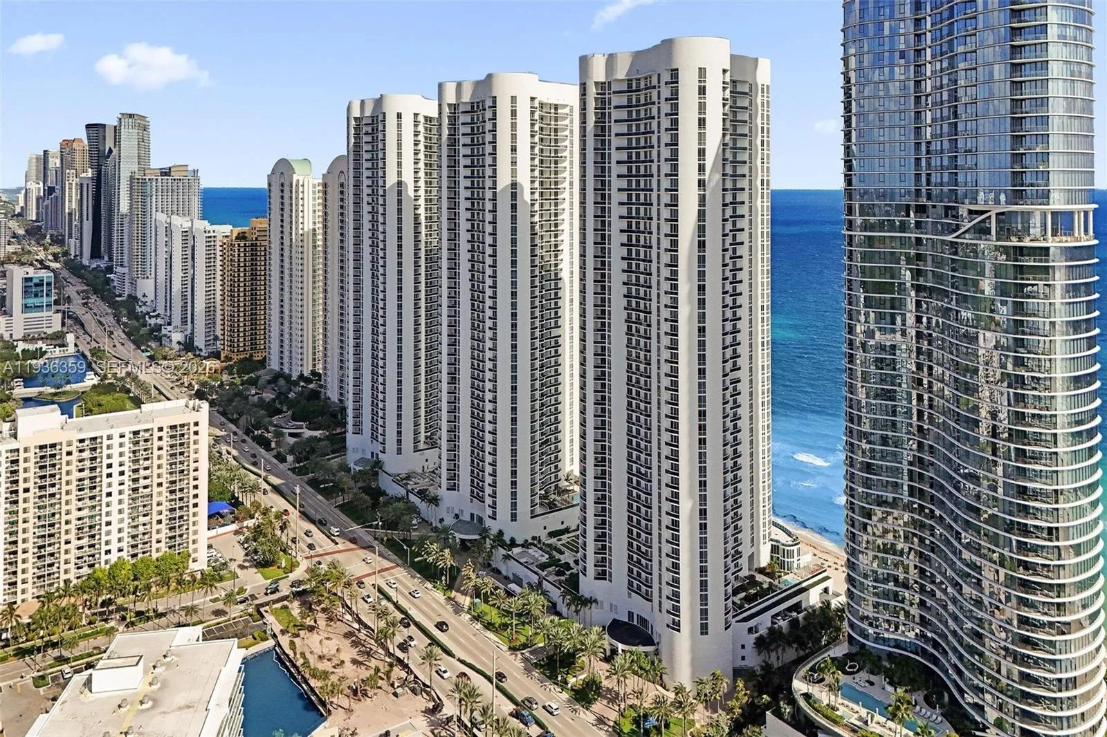 15811 Collins Ave # 2201, Sunny Isles Beach, FL 33160 photo 4