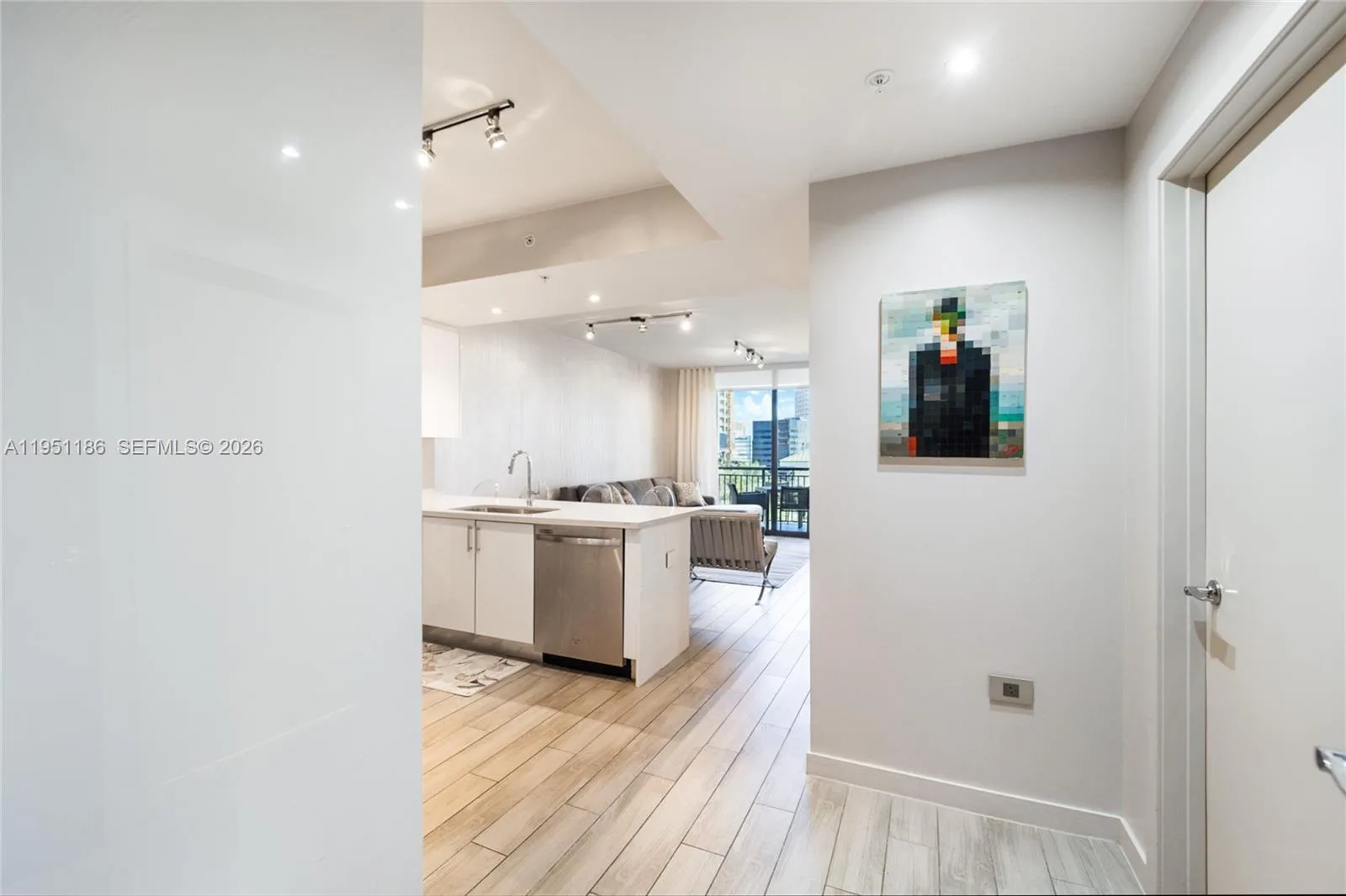 999 SW 1st Ave # 1208, Miami, FL 33130 photo 3