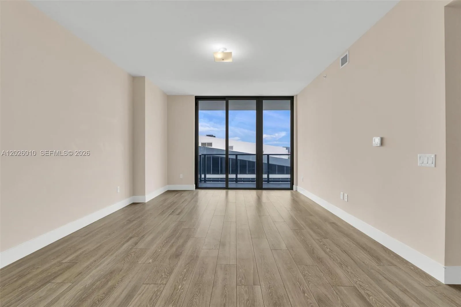 2960 NE 207th St # 1108, Aventura, FL 33180 photo 10