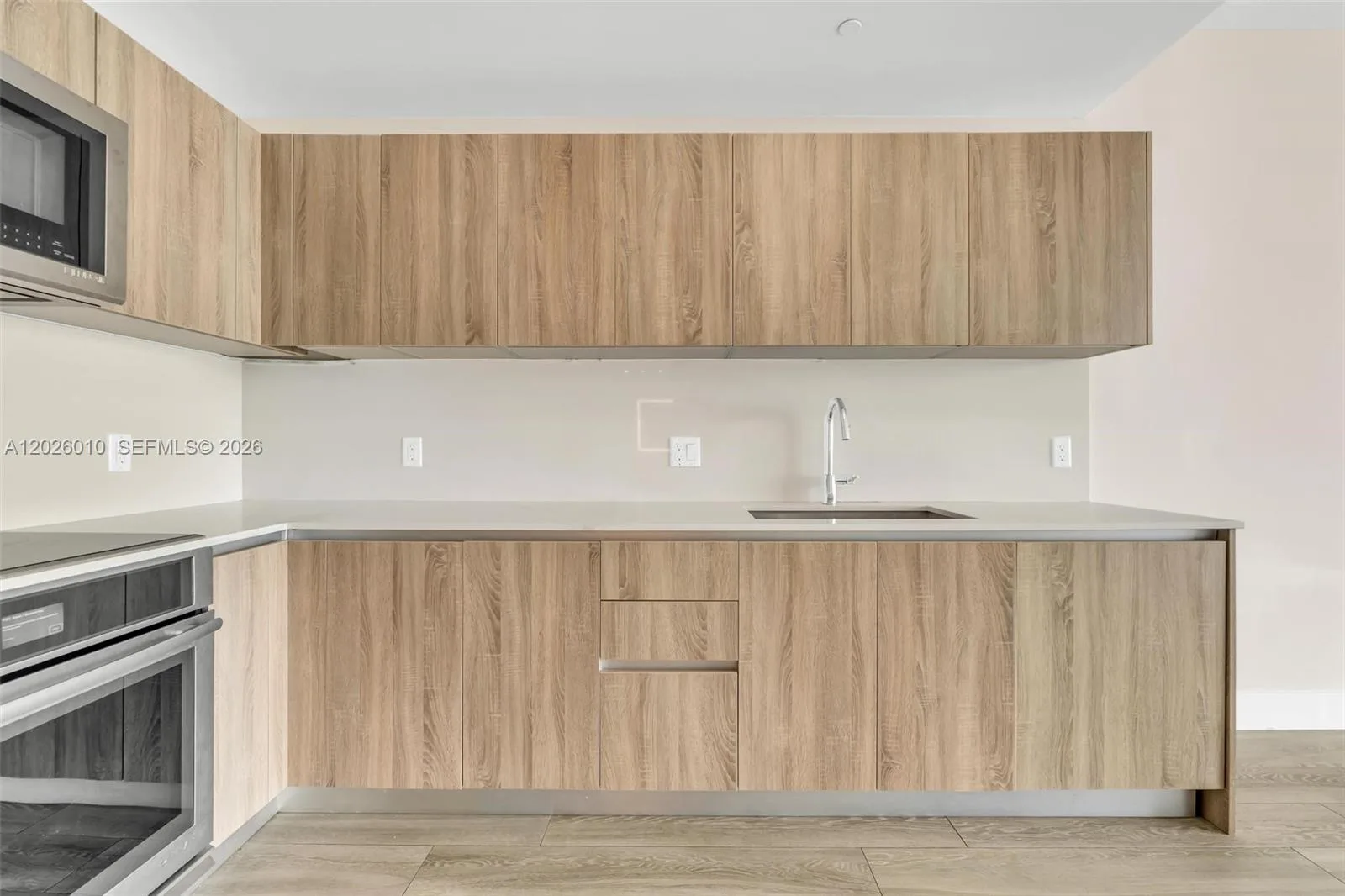 2960 NE 207th St # 1108, Aventura, FL 33180 photo 6