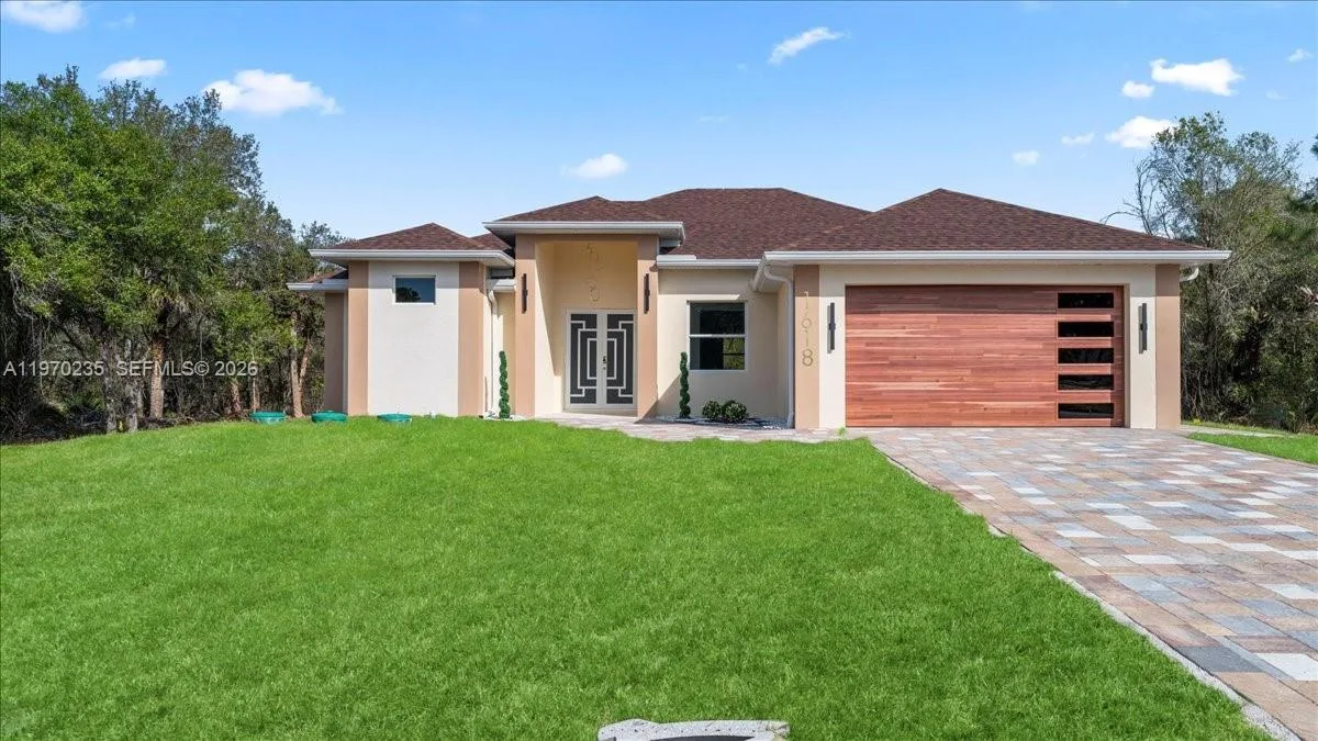 1618 Richmond ave N, Lehigh Acres, FL 33972 photo 2