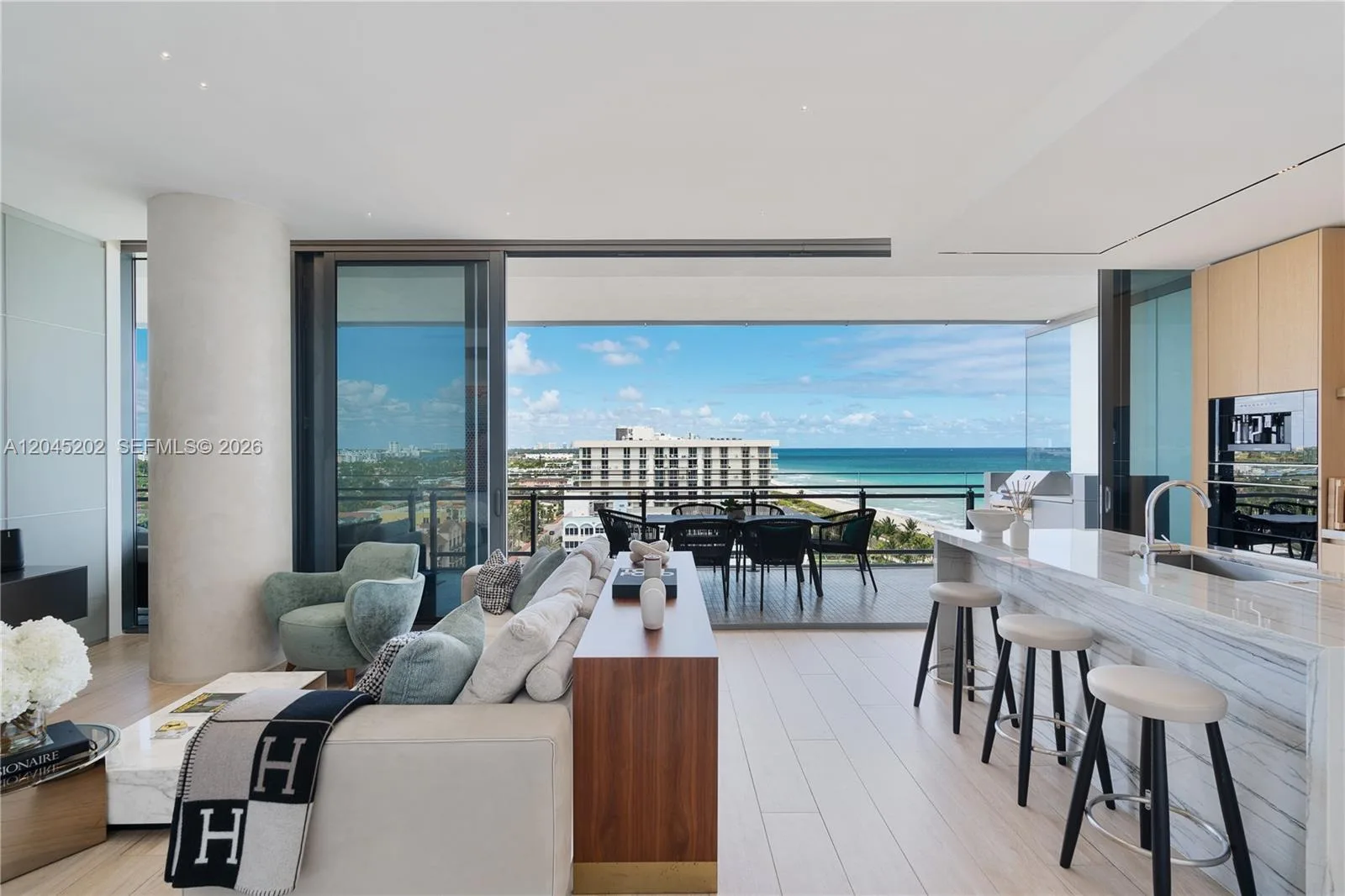 8701 Collins Ave # 1103, Miami Beach, FL 33154 photo 2