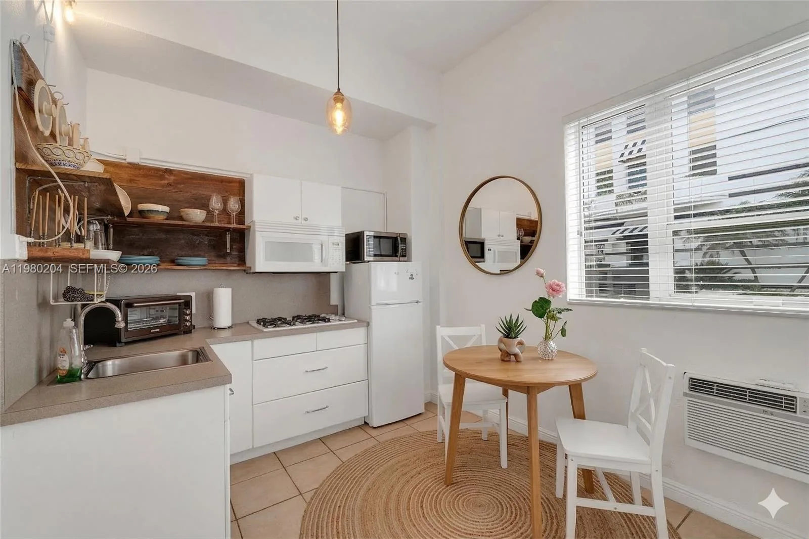 255 W 24th St # 107, Miami Beach, FL 33140 photo 3