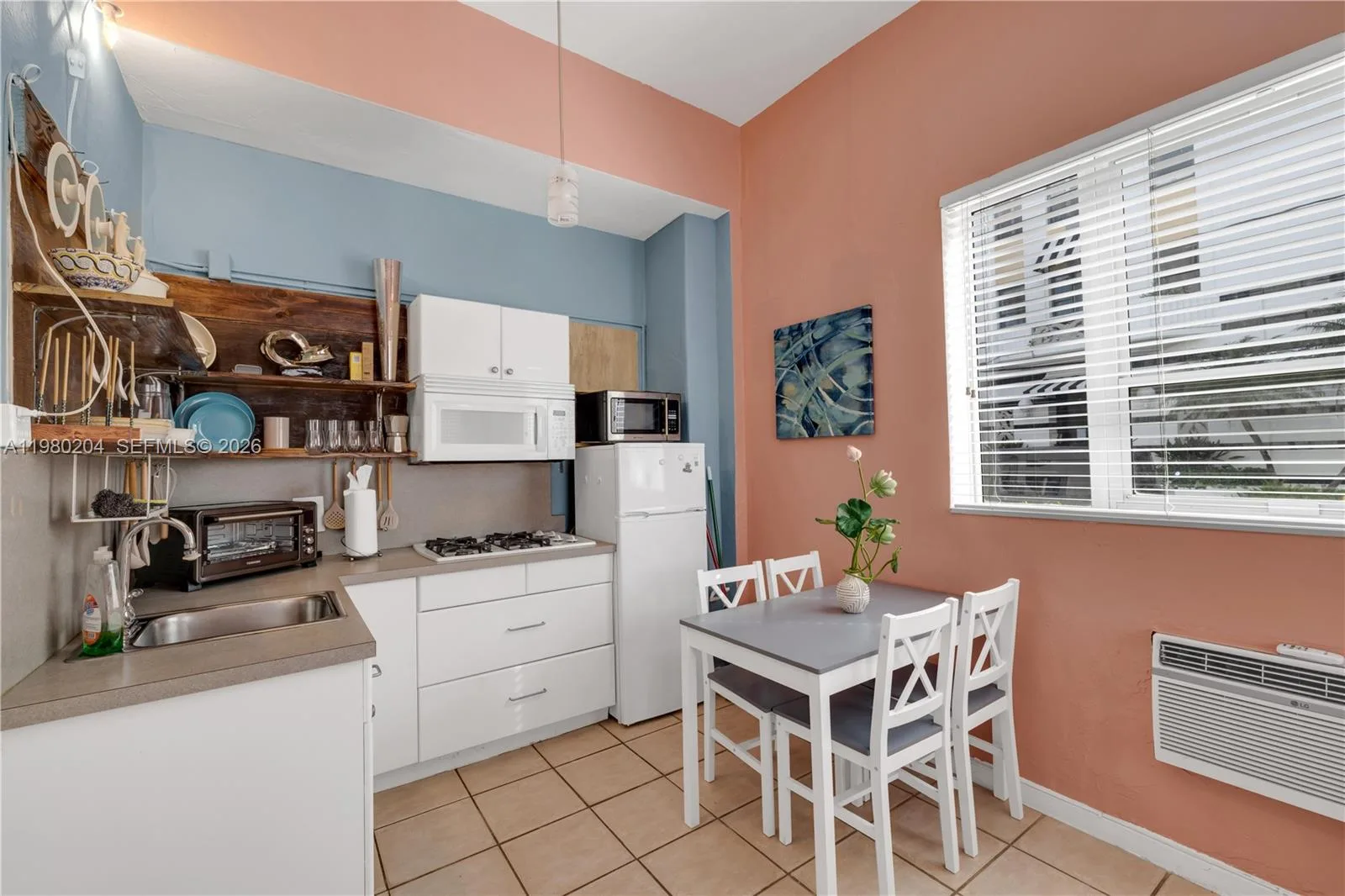 255 W 24th St # 107, Miami Beach, FL 33140 photo 9