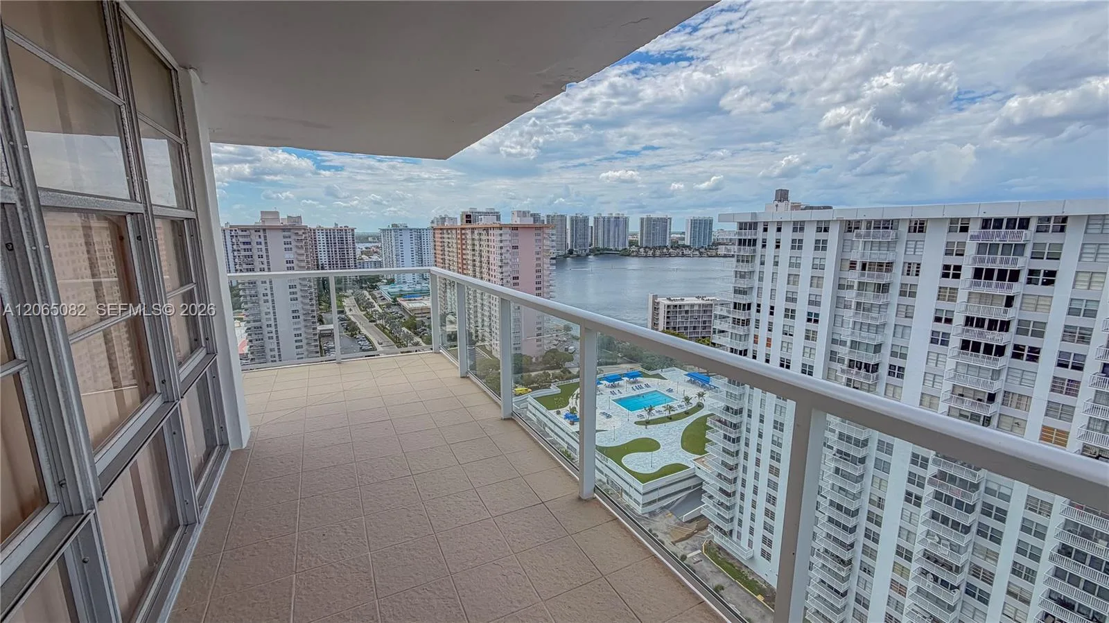 230 174th St # 2412, Sunny Isles Beach, FL 33160 photo 7