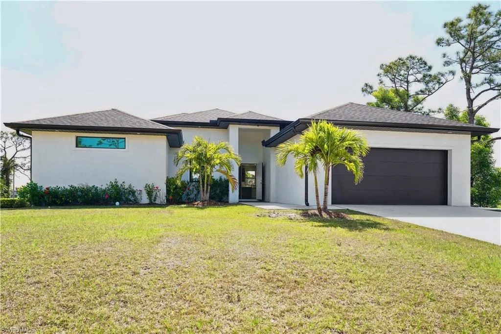 4309 NW 38th Avenue, Cape Coral, FL 33993