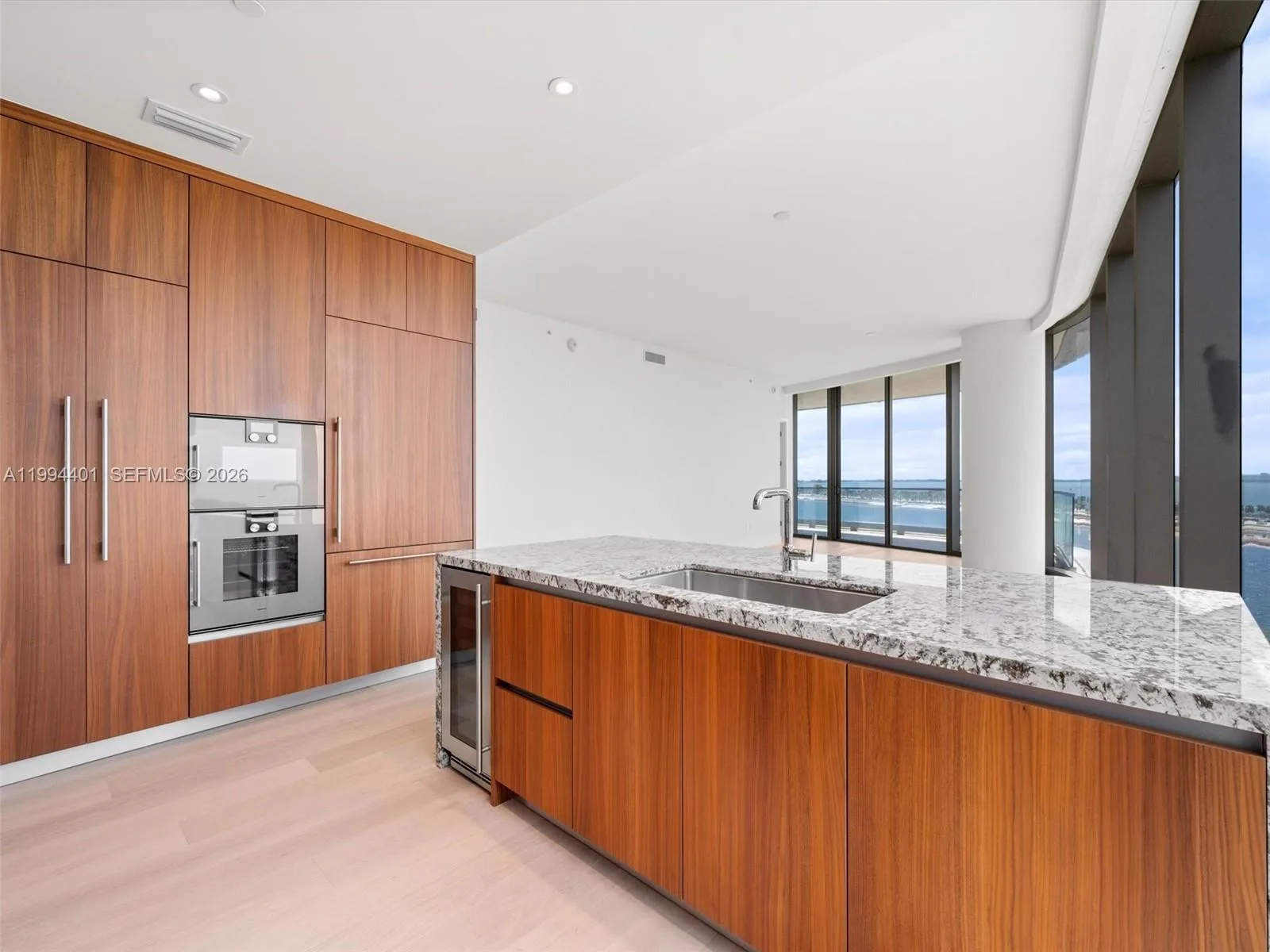 175 SE 25th Rd # 502, Miami, FL 33129 photo 11