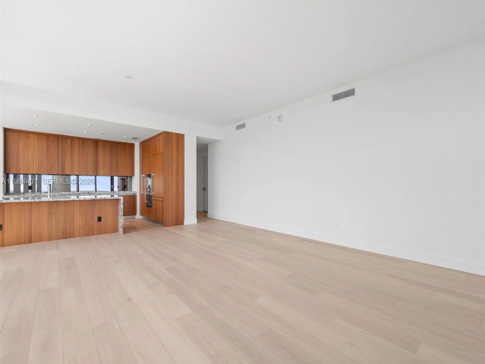 175 SE 25th Rd # 502, Miami, FL 33129 photo 7