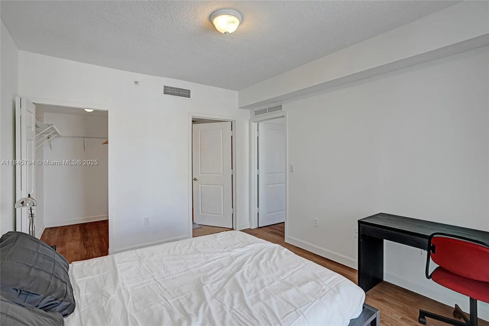 170 SE 14th St # 2806, Miami, FL 33131 photo 10