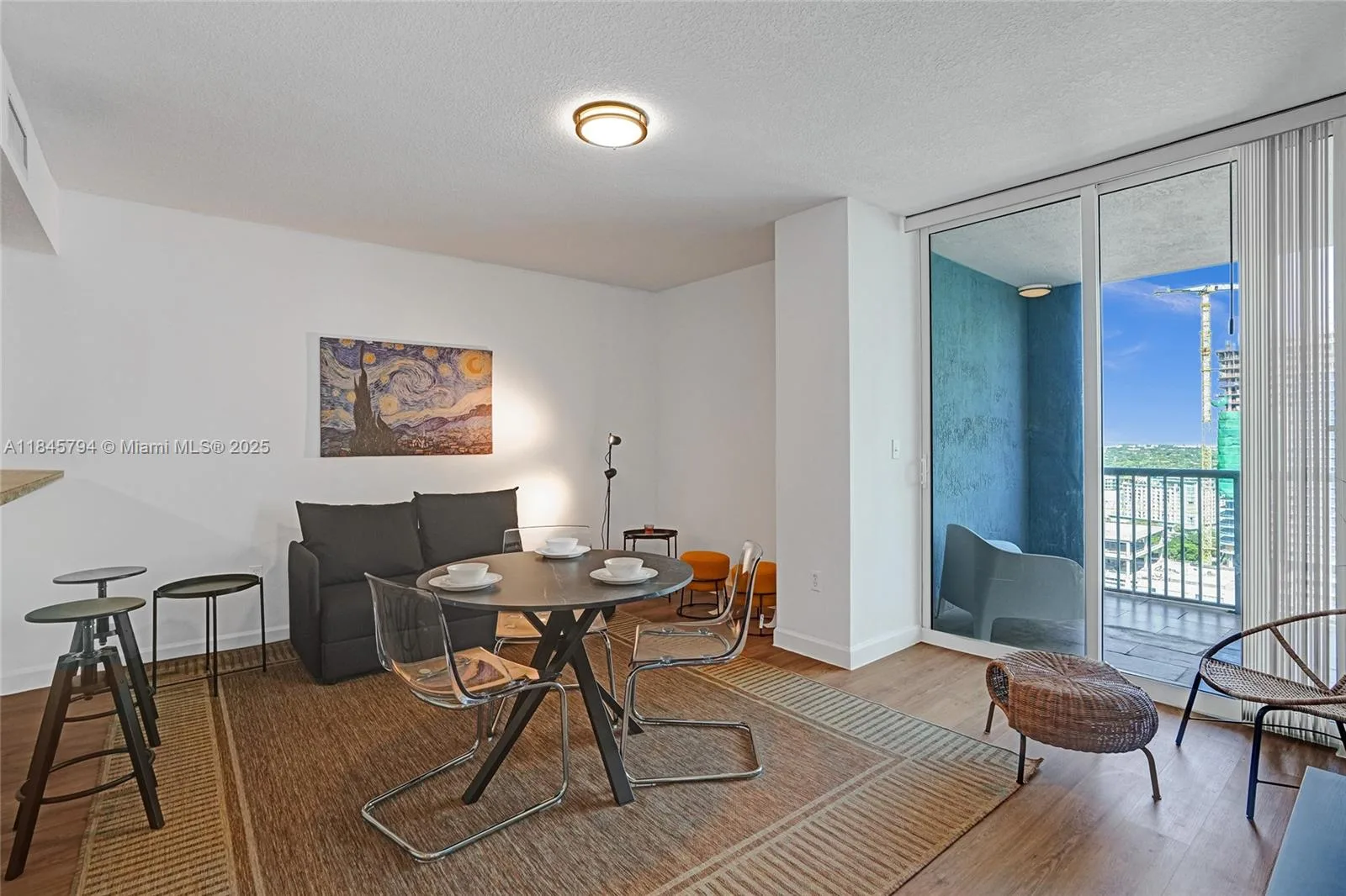170 SE 14th St # 2806, Miami, FL 33131 photo 4