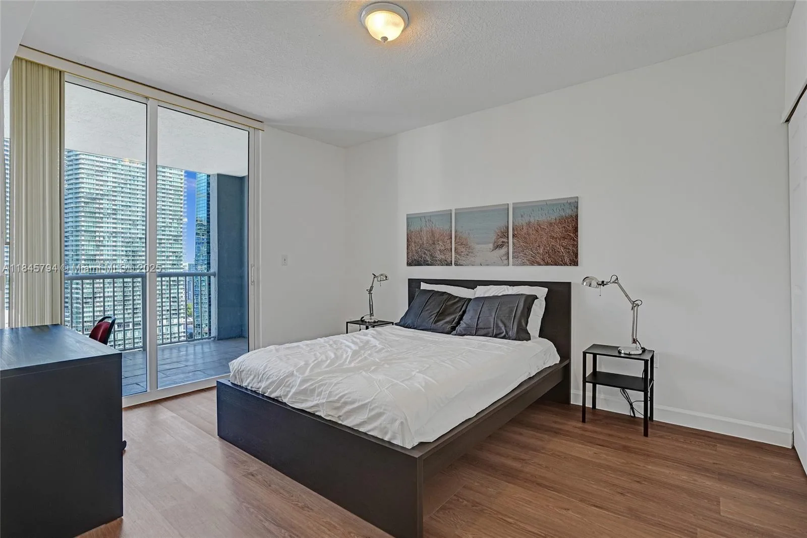 170 SE 14th St # 2806, Miami, FL 33131 photo 5