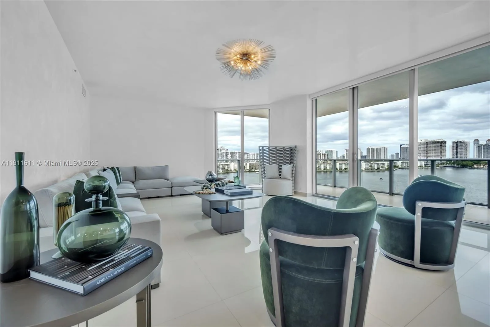 17301 Biscayne Blvd # 910, North Miami Beach, FL 33160 photo 9