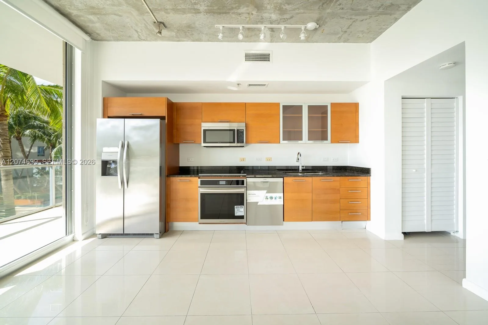 3470 E Coast Ave # H0910, Miami, FL 33137 photo 3