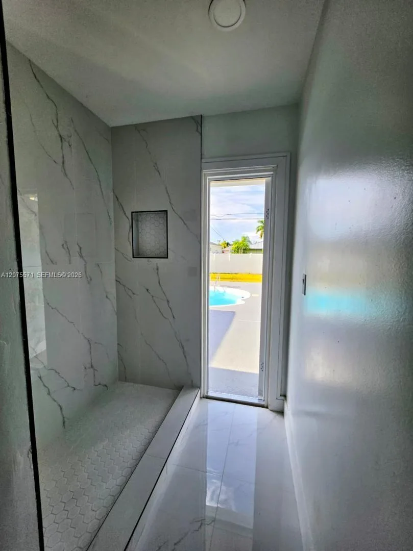 626 SW 25th Ter, Cape Coral, FL 33914 photo 9